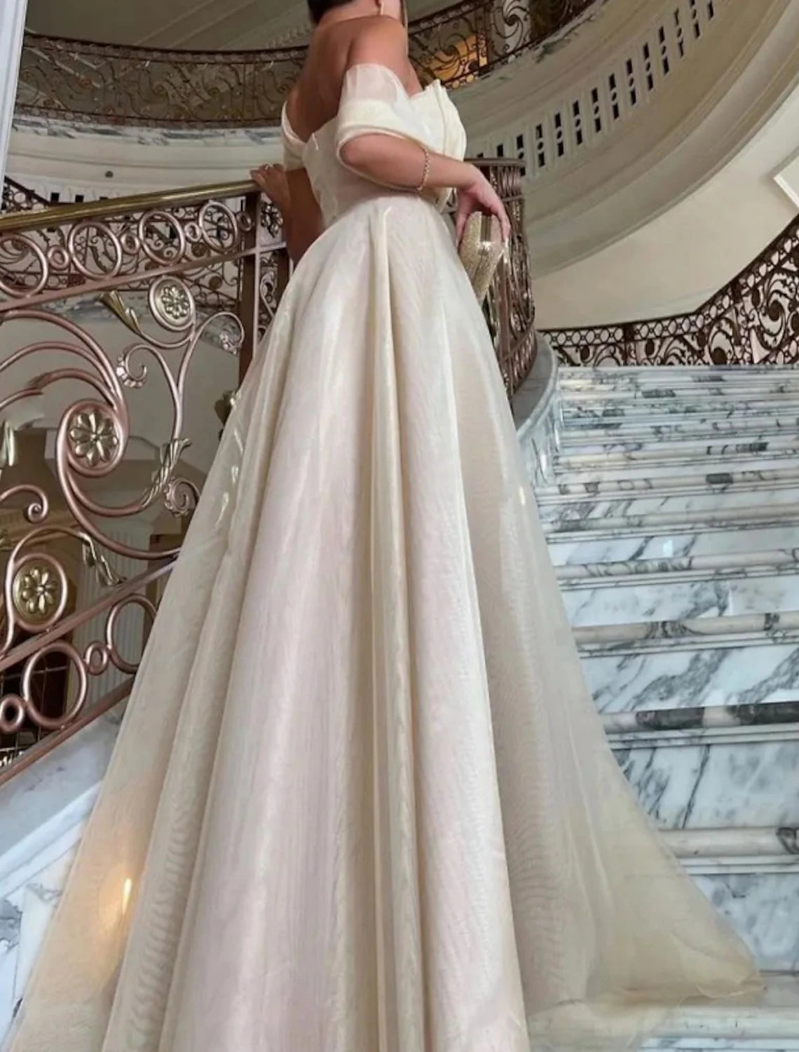 Vestidos de fiesta de corte A, elegantes, formales, con cola larga y sin mangas, escote cuadrado, tul con pliegues
